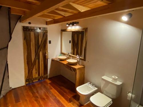 Ванная комната в Reserva La Mision Mocona - Solo Adultos
