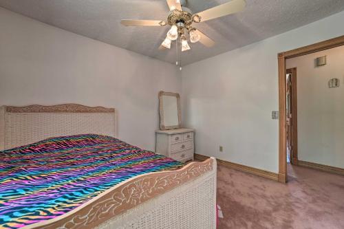 Gambar di galeri bagi Mancelona Home with Deck, 8 Mi to Torch Lake! di Mancelona