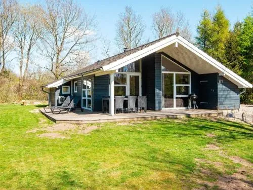 Two-Bedroom Holiday home in Toftlund 5 picture