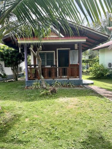 First Villa Beach Resort - Bungalow Deluxe Con Vista Da Giardino
