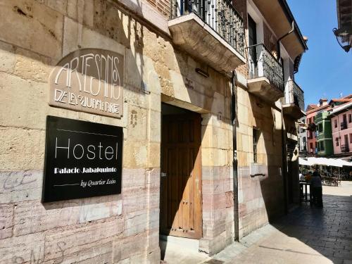 Hostel Quartier Leon Jabalquinto, León – Precios actualizados ...