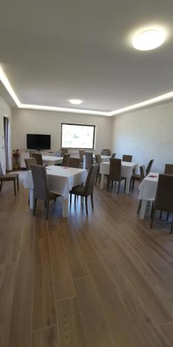 Μια τηλεόραση ή/και κέντρο ψυχαγωγίας στο B&B Casa Barone