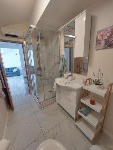 Kúpeľňa v ubytovaní Apartment Modrić Zadar