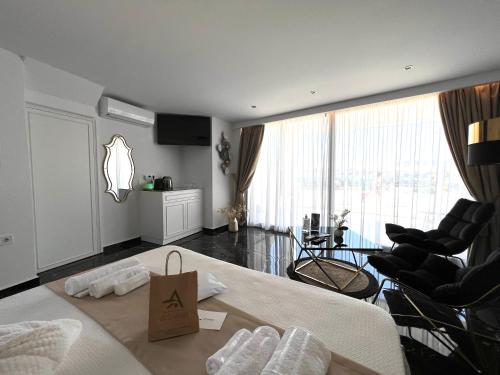 Mare Suites 2