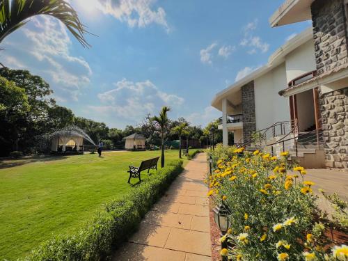 马哈巴莱斯赫瓦尔Tranquil Resort & Spa的相册照片