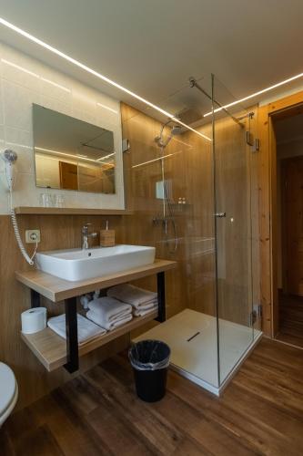 Un baño de Dammschenke Gasthof & Hotel