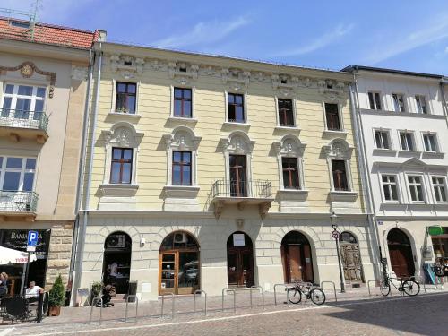 Gallery image of Globtroter Guest House in Krakow