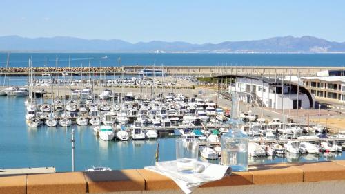 Apartaments Club Nàutic Terral