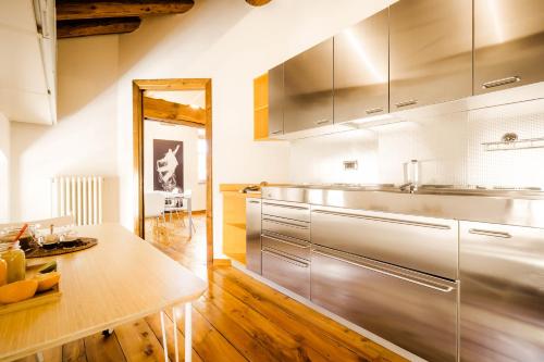 Una cocina o cocineta en Alp Apartments SKI & BIKE - Xavier