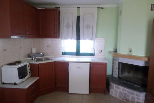 Gallery image of To Asteri in Avgonyma