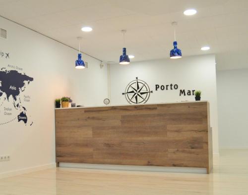 Sijil, anugerah, tanda atau dokumen lain yang dipamerkan di Hostal Porto Mar