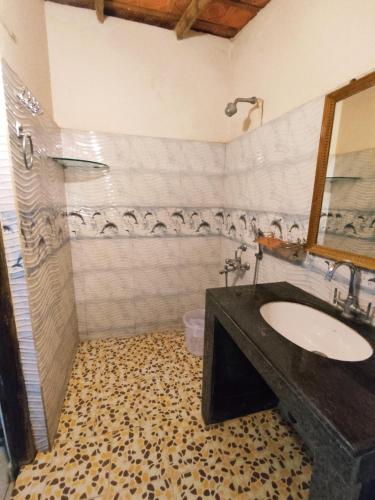 Un baño de Maria Paulo Guest House Bar and Restaurant
