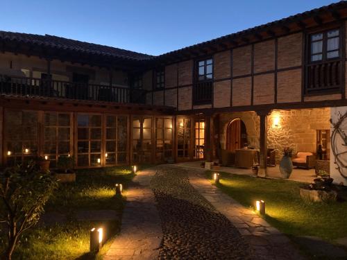 Φωτογραφία από το άλμπουμ του Posada La Casona de Los Güelitos στο Σαντιγιάνα ντελ Μαρ