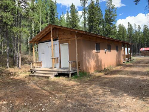 Jade Fever Mine Camp – Photos 2