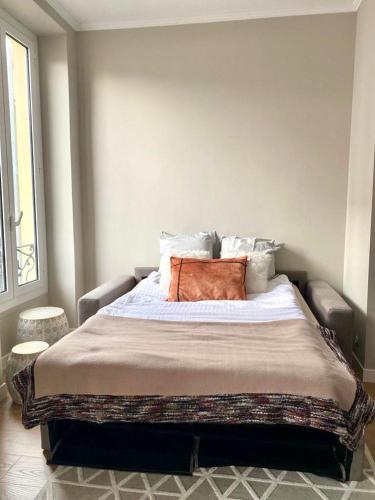 Posteľ alebo postele v izbe v ubytovaní Best studio with AC - 15 min beach - 5 min bars