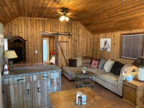 Tabasco Ranch - Pony Cabin – Photos 3