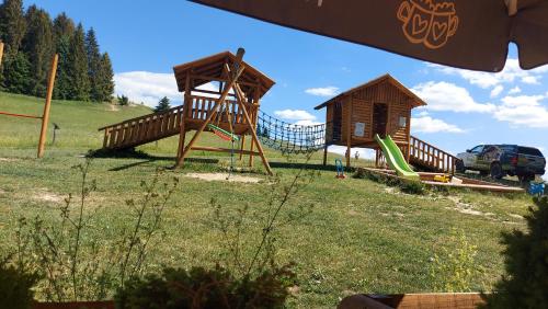 Детская игровая зона в Mýto Apartments BERGMAX, Ski Jasná Chopok 10min transit - Resort Mýto Apartments, parking free
