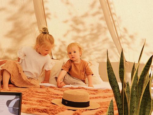 Denah lantai Bell Tent Parc Bûten Jubbega