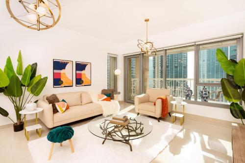 Prime Retreats - 29 Emaar Boulevard Downtown Dubai