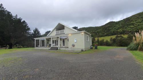 Gallery image of Tōmairangi Homestead - Relocated semi-rural villa in Lower Hutt