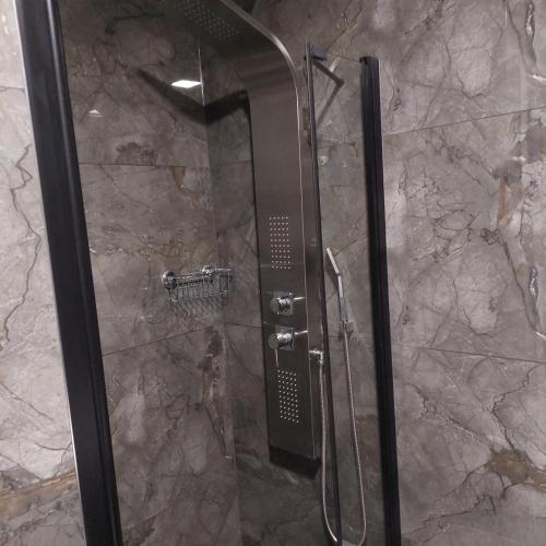 Apartment Paola with free private parking place