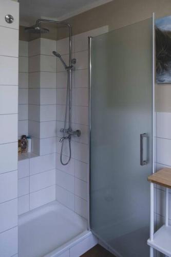 Bilik mandi di Moderne Wohnung im Herzen der Natur - Ingo's Dream