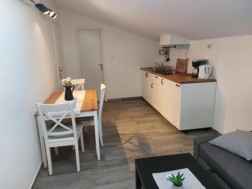 Gallery image of Apartmani Popović in Poreč