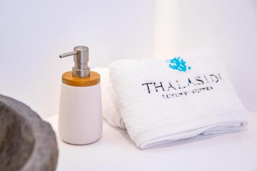 Фотография из галереи Thalasidi Luxury Suites в Карпатосе