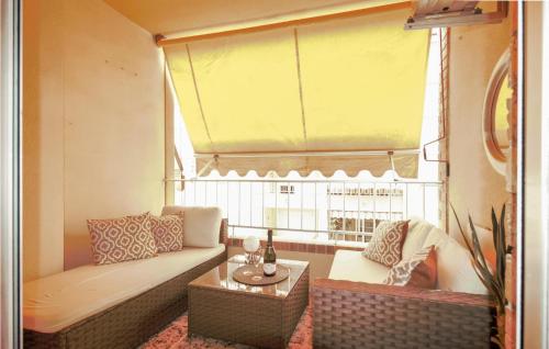 Lovely Apartment In Torrevieja With Wifi