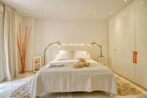 PLAYAS DEL DUQUE, PUERTO BANUS, GOLF .PLAYA Y COMPRAS