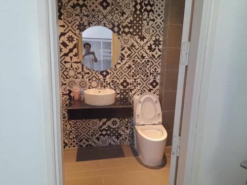 Ένα μπάνιο στο Villa 115 beach house Eureka Linh Trường
