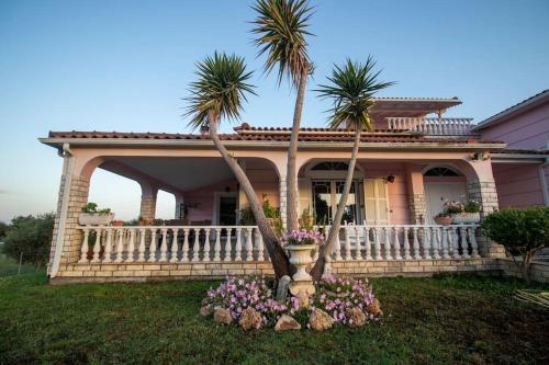 Κήπος έξω από το Villa Aphrodite