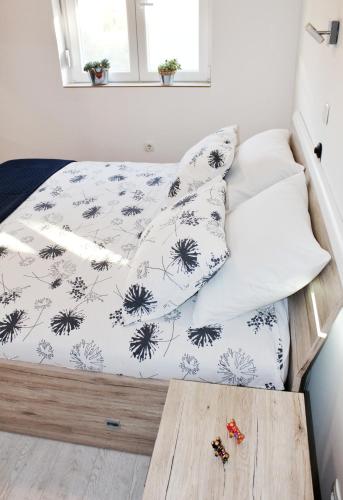Entire rental unit LIMA *free parking space