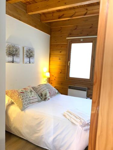 Postel nebo postele na pokoji v ubytování CABANA SORDA - Peu del Riu 302 - Vall d'Incles - Soldeu Hut 7868