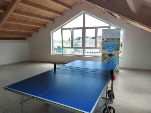 Attrezzature per ping pong presso Áncora Hostel Foz o nelle vicinanze