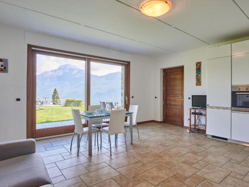 Η κουζίνα ή μικρή κουζίνα στο Apartment Roberta-1 by Interhome