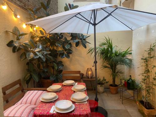 Zahrada ubytování For You Rentals Apartment TEMPORAL with Beautiful Private Terrace in the Center of Madrid CAR19