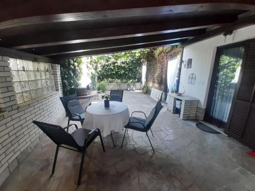 Χώρος καθιστικού στο Apartment Rebula