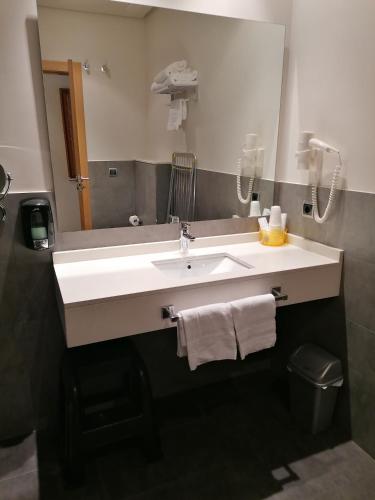 Fotografie z fotogalerie ubytování Hotel Marítimo Ris con garaje v destinaci Noja