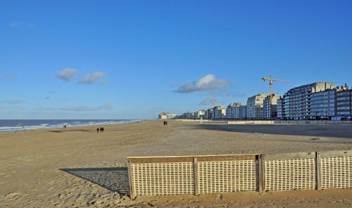 Playa de o cerca de este apartamento