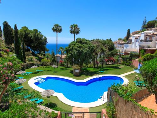 Bazén v ubytování Apartment Ladera del Mar by Interhome nebo v jeho okolí