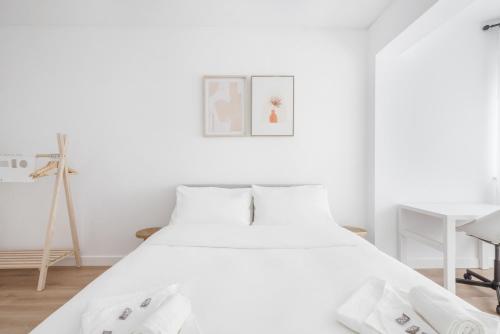 Green Apartment by Olala Homes