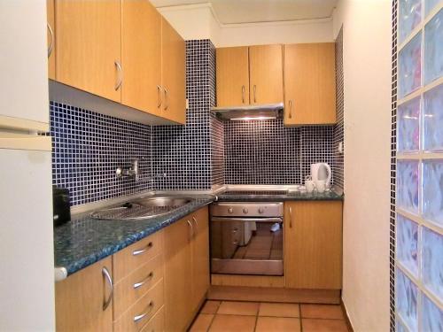 Apartment Cala Benidorm by Interhome