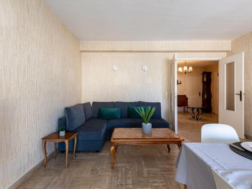 Apartment Le Valencia by Interhome