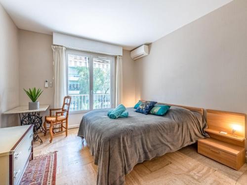 Apartment Le Valencia by Interhome
