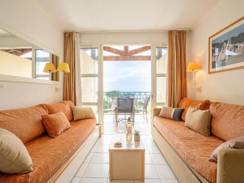 Posedenie v ubytovaní Studio Le Belvédère - R3 221 by Interhome