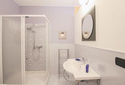 Gallery image of Appartamento La Perla del Lago in Dongo