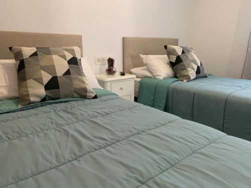 Encanto I solo familias y parejas en zona centro
