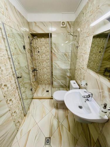 Un baño de Apartment complex Mirage of Nessebar