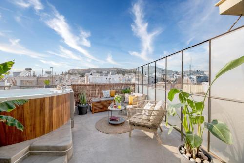 TopFloor Getaway Balcony&Hot tub+Acropolis view